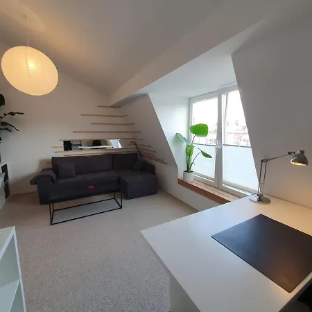 Apartamento Bright Duplex On 3 Floors