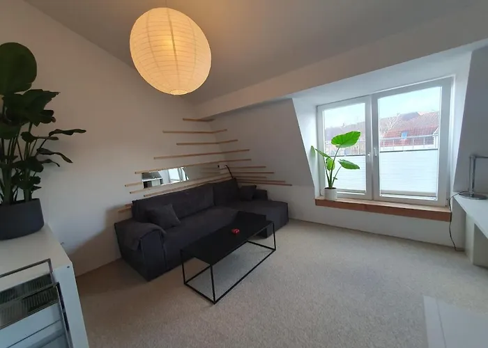 Bright Duplex On 3 Floors