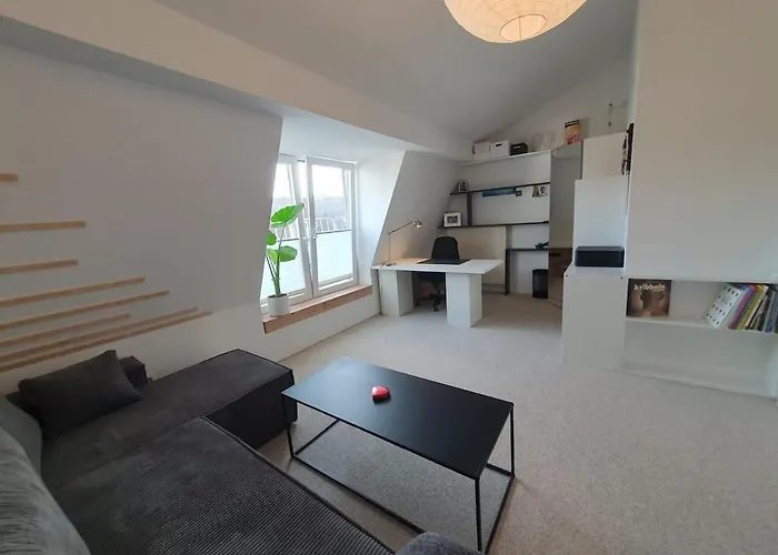 Bright Duplex On 3 Floors Appartement Kiel